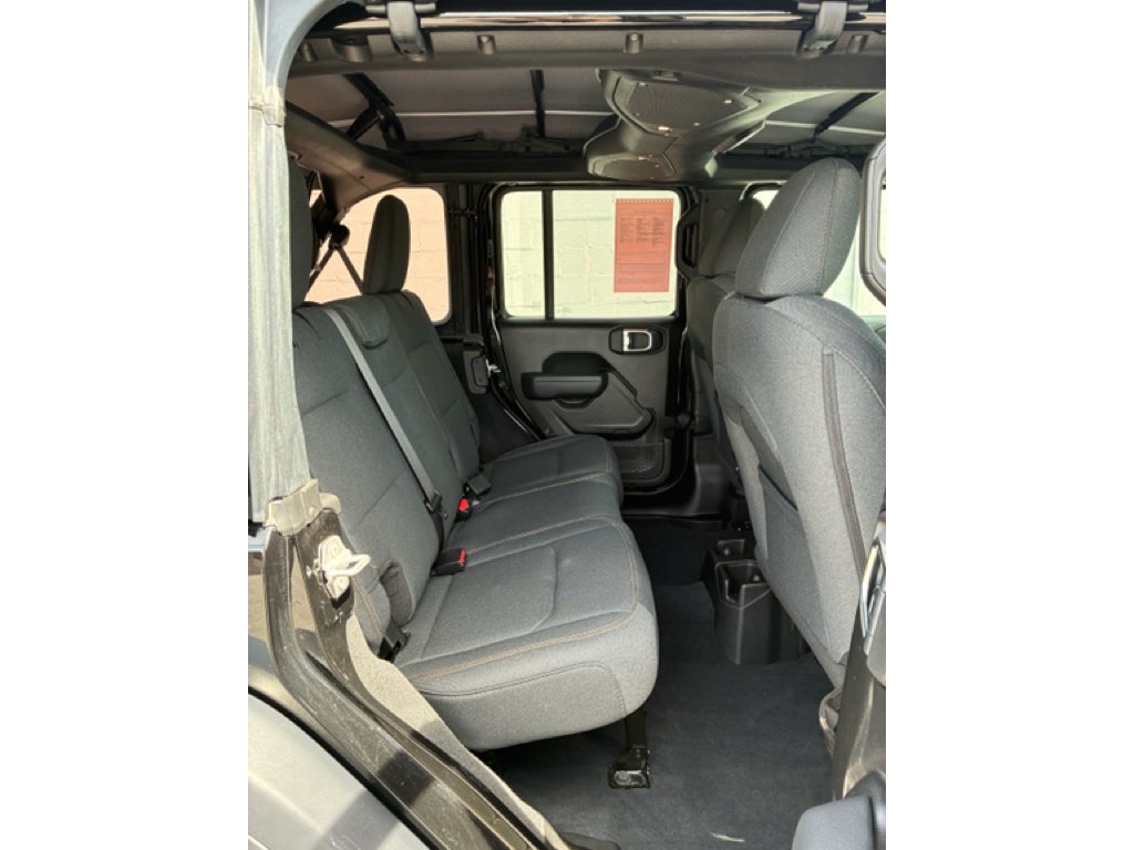 2025 Jeep Wrangler 4-Door Willys 4x4
