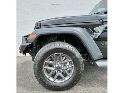 2025 Jeep Wrangler 4-Door Summit 4x4