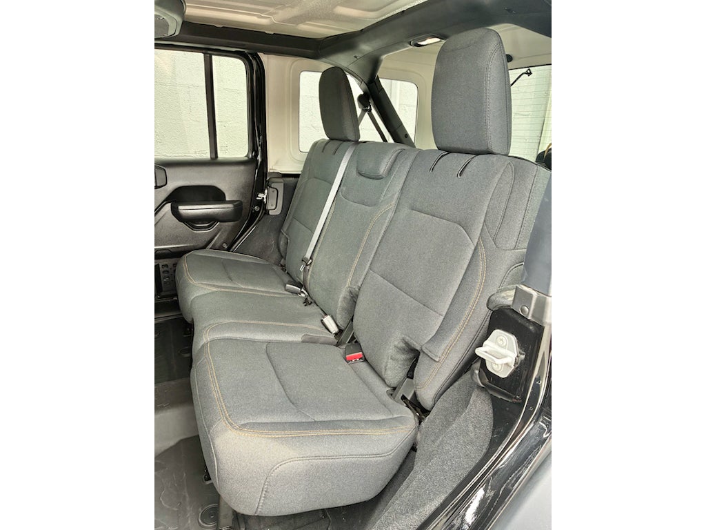 2025 Jeep Wrangler 4-Door Summit 4x4