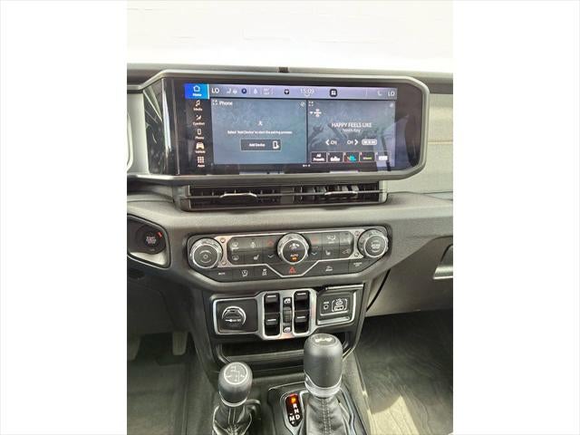 2025 Jeep Wrangler 4-Door Summit 4x4