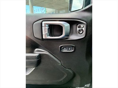 2025 Jeep Wrangler 4-Door Summit 4x4