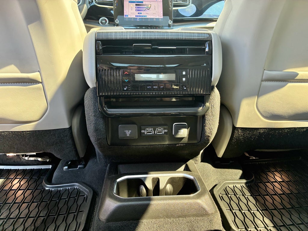 2022 Jeep Wagoneer Series III 4x4