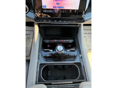 2022 Jeep Wagoneer Series III 4x4