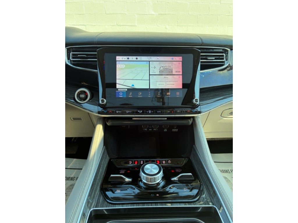 2022 Jeep Wagoneer Series III 4x4