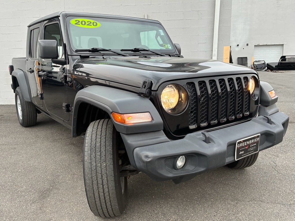 2020 Jeep Gladiator Sport S photo 2