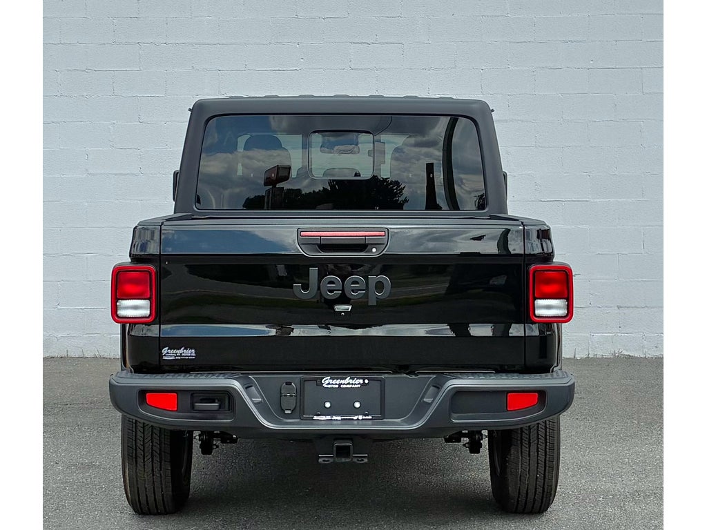 2025 Jeep Gladiator Sport S