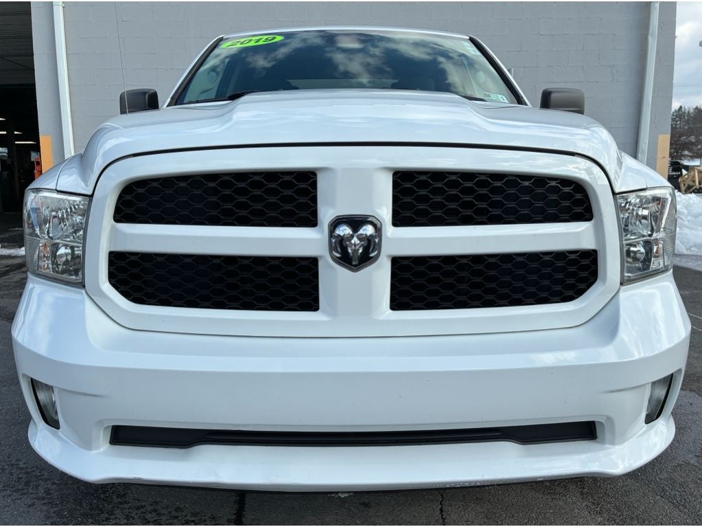 2019 RAM 1500 Classic Express Quad Cab 4x4 6'4' Box