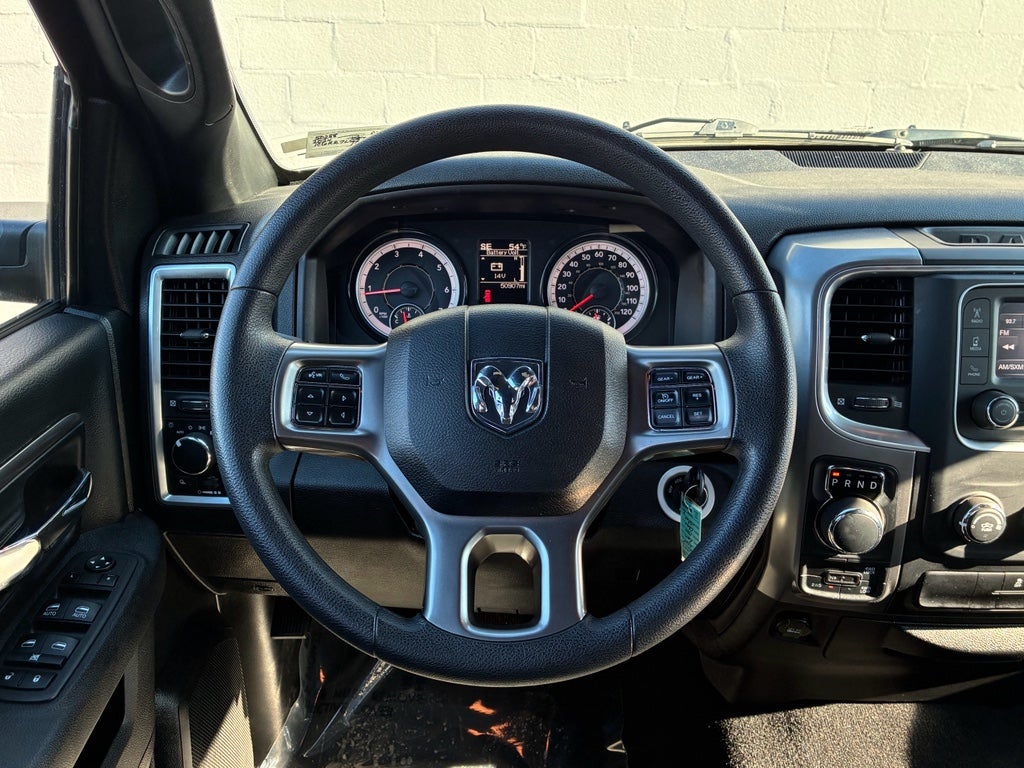 2024 RAM 1500 Classic Warlock Crew Cab 4x4 5'7' Box