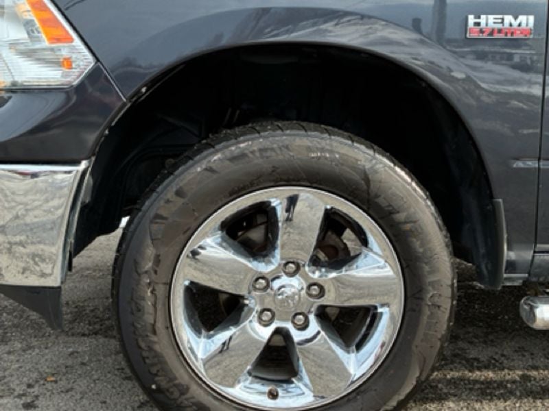 2017 RAM 1500 Big Horn Crew Cab 4x4 5'7' Box