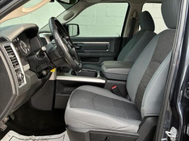 2017 RAM 1500 Big Horn Crew Cab 4x4 5'7' Box