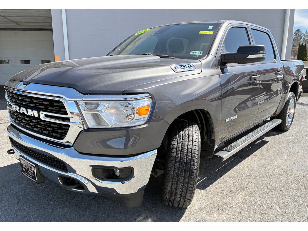 2022 RAM 1500 Big Horn Crew Cab 4x4 5'7' Box