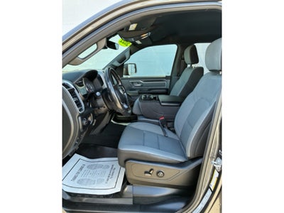 2022 RAM 1500 Big Horn Crew Cab 4x4 5'7' Box
