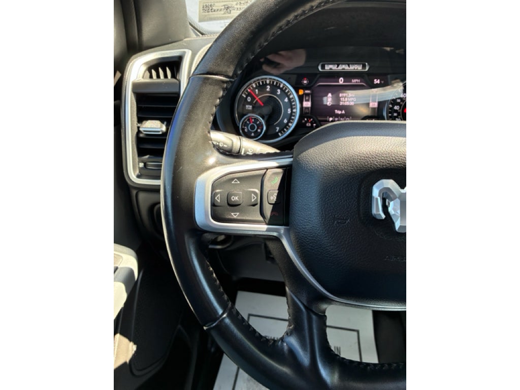 2022 RAM 1500 Big Horn Crew Cab 4x4 5'7' Box