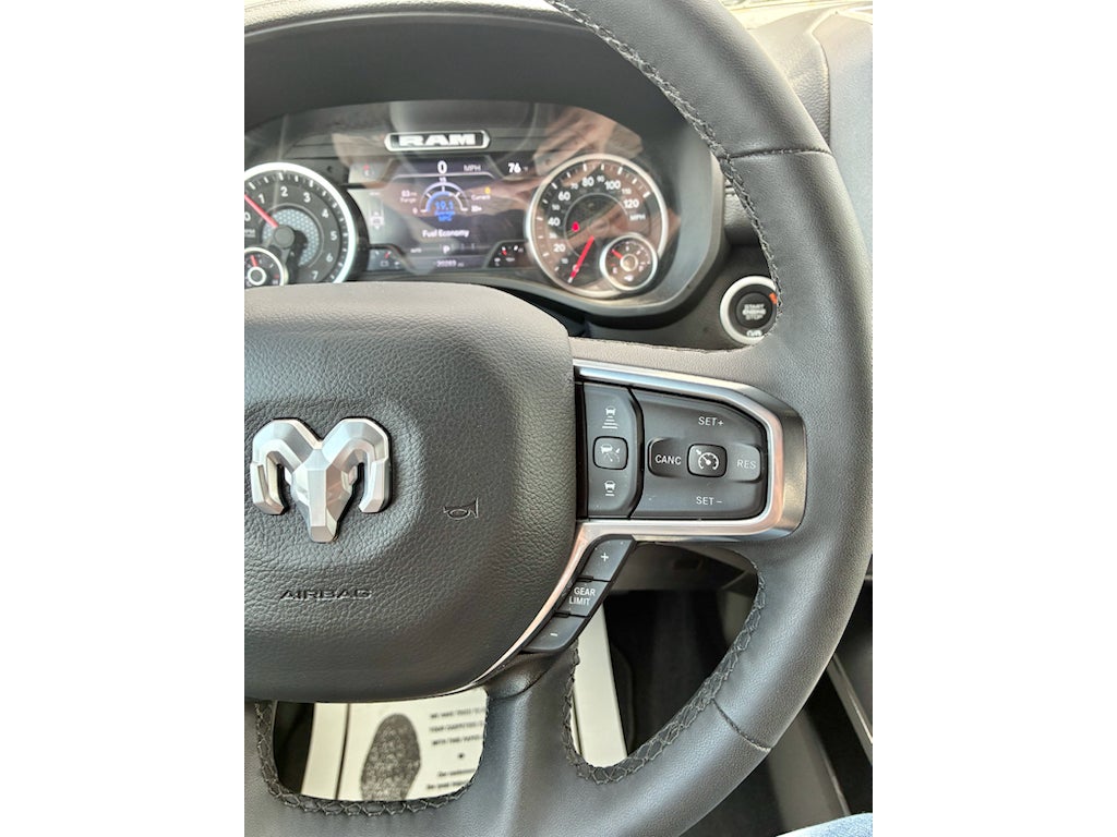 2026 RAM 1500 Laramie Crew Cab 4x4 5'7' Box
