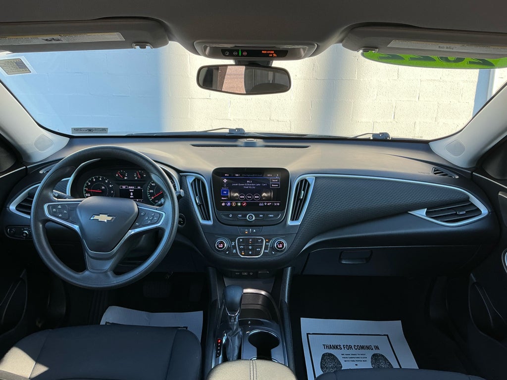 2022 Chevrolet Malibu FWD LT