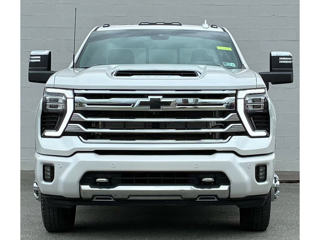 2025 Chevrolet Silverado 3500HD 4WD Crew Cab Long Bed High Country