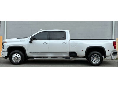 2025 Chevrolet Silverado 3500HD 4WD Crew Cab Long Bed High Country