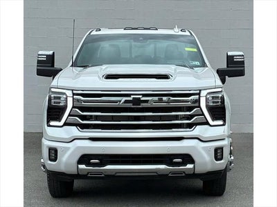 2025 Chevrolet Silverado 3500HD 4WD Crew Cab Long Bed High Country