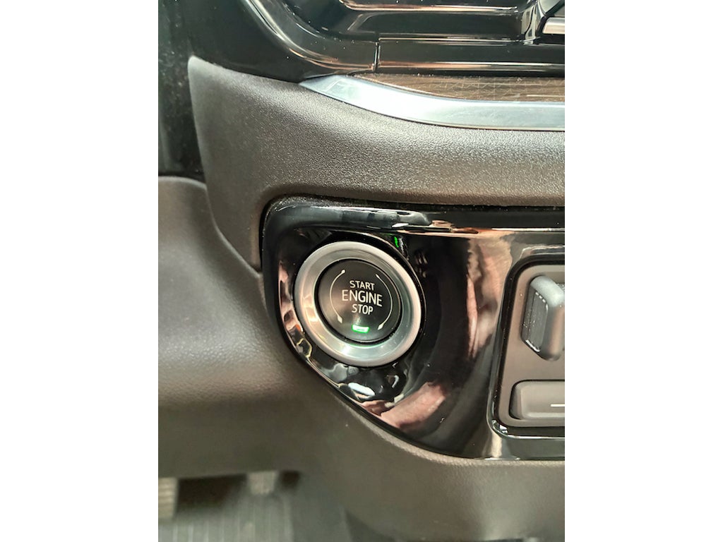 2024 Chevrolet Silverado 1500 4WD Crew Cab Short Bed RST