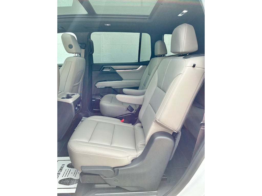 2024 GMC Acadia AWD Elevation