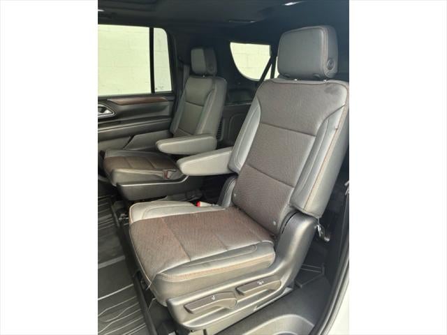 2023 Chevrolet Suburban 4WD High Country