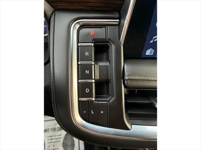 2023 Chevrolet Suburban 4WD High Country