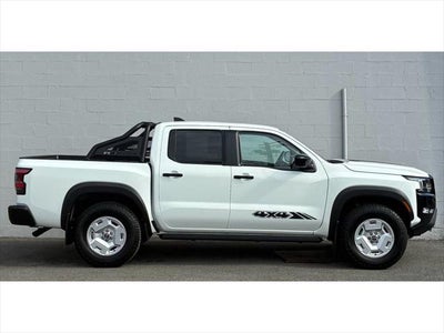 2024 Nissan Frontier Crew Cab SV 4x4