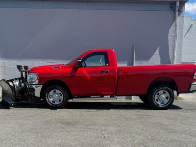 2024 RAM 3500 Tradesman Regular Cab 4x4 8' Box