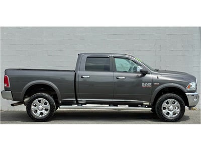 2018 RAM 2500 Laramie Crew Cab 4x4 6'4' Box
