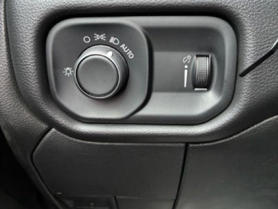 2024 RAM 3500 Chassis Tradesman/SLT/Laramie/Limited