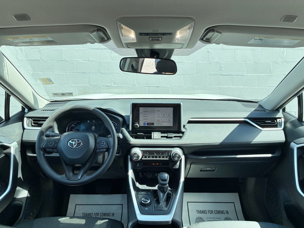 2025 Toyota RAV4 Hybrid XLE