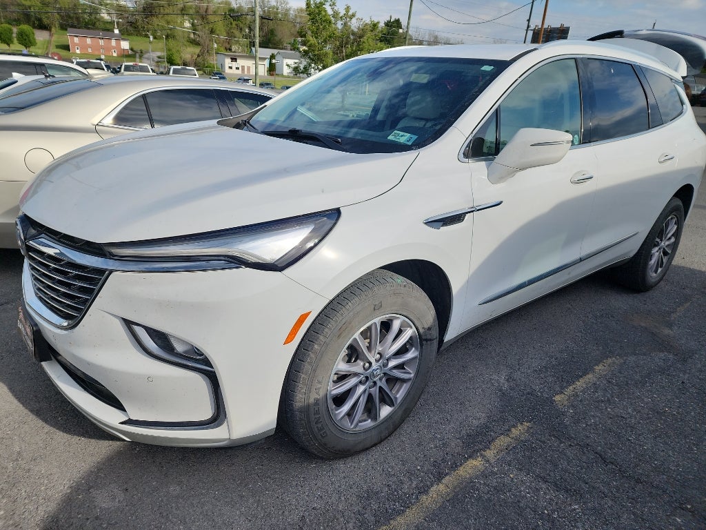 2023 Buick Enclave Essence AWD