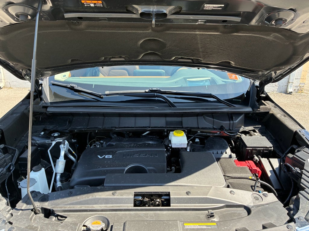 2023 Nissan Pathfinder Platinum 4WD