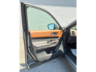 2023 Nissan Pathfinder Platinum 4WD