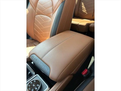 2023 Nissan Pathfinder Platinum 4WD