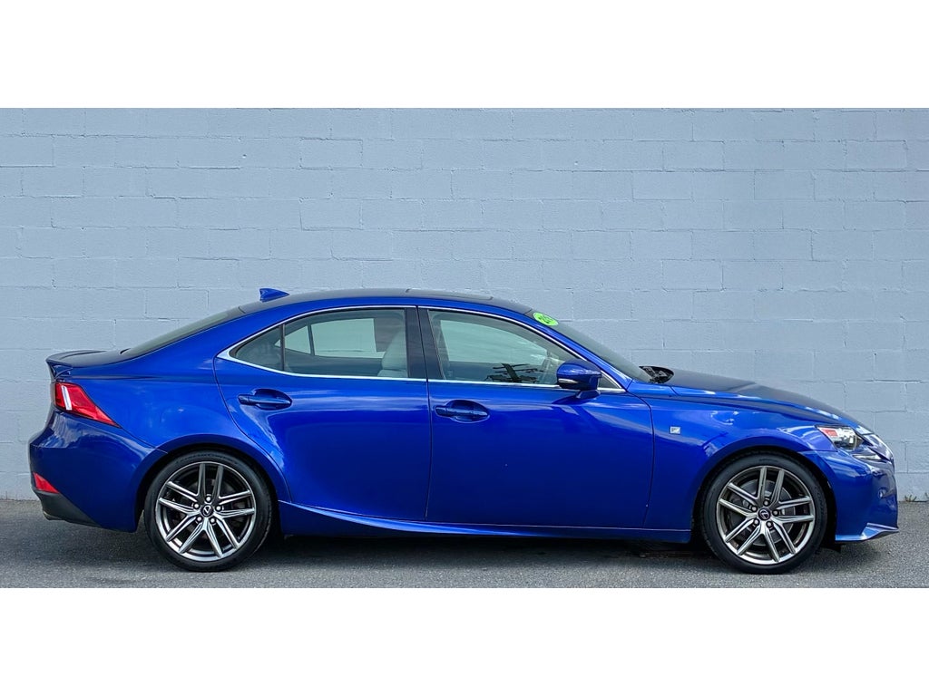 2016 Lexus IS 300 Base
