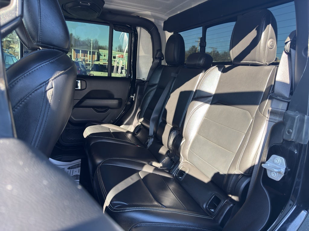 2021 Jeep Gladiator Overland