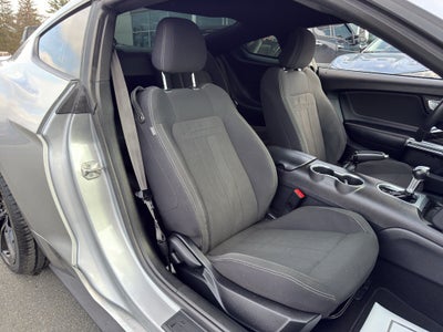 2020 Ford Mustang EcoBoost