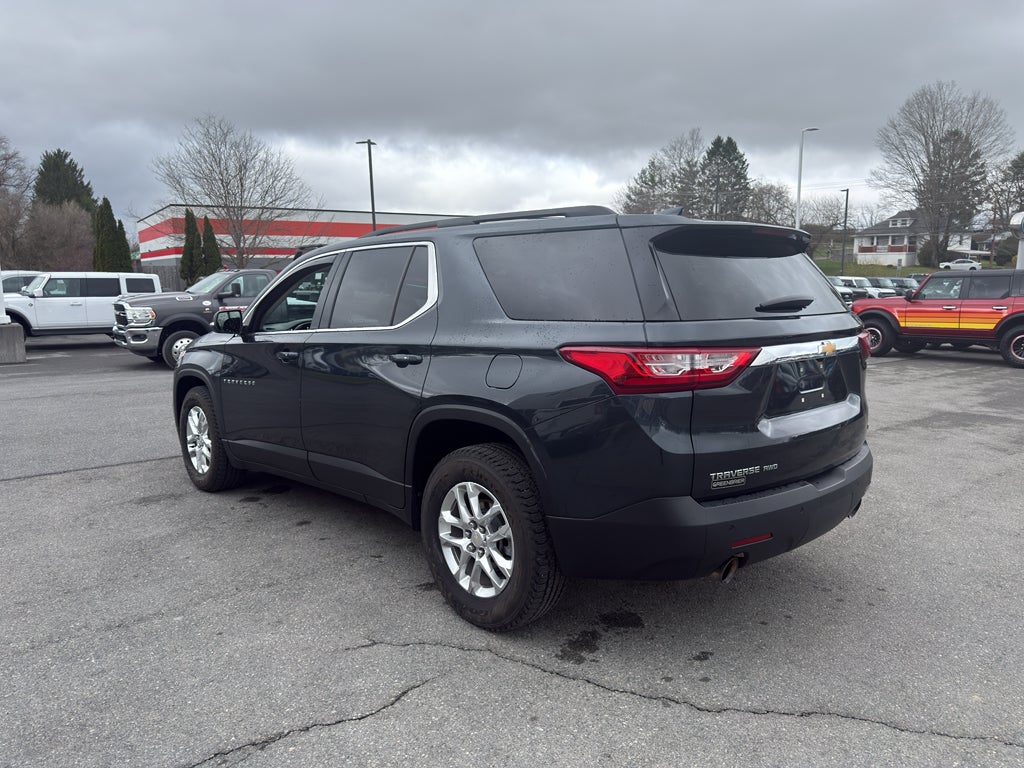 2021 Chevrolet Traverse LT Cloth