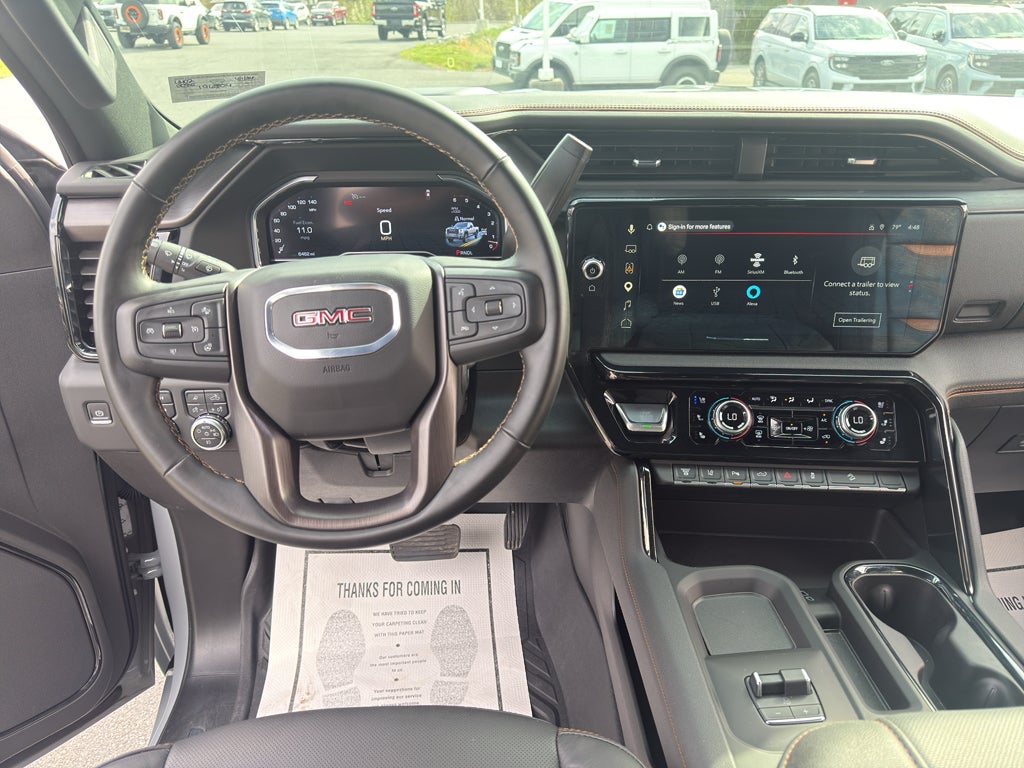 2025 GMC Sierra AT4