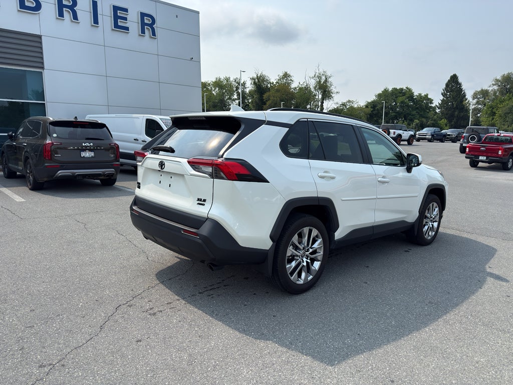 2021 Toyota RAV4 XLE Premium