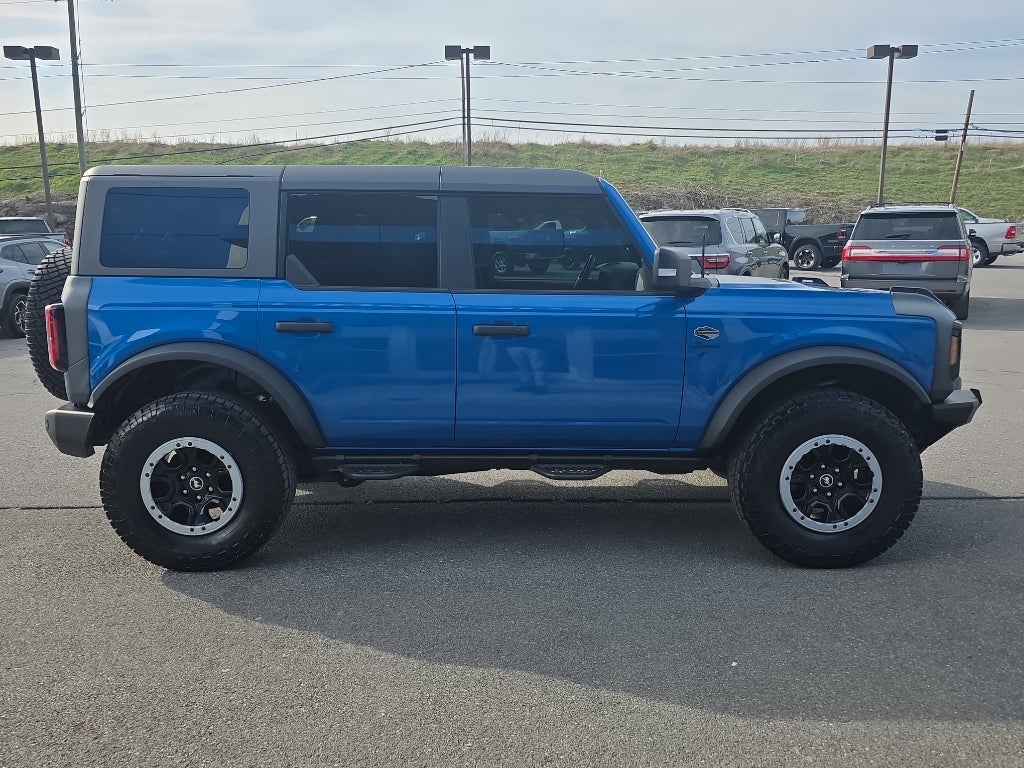 2022 Ford Bronco Base