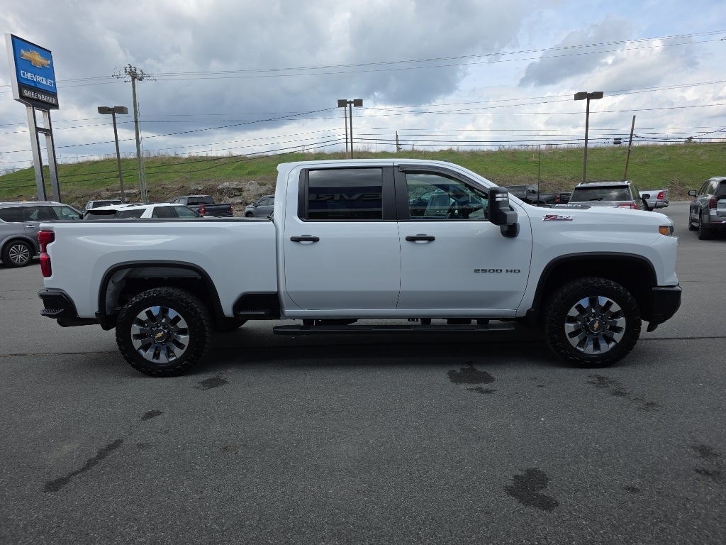 2024 Chevrolet Silverado 2500 HD Custom