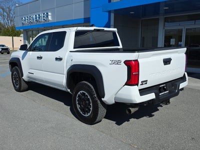 2024 Toyota Tacoma 4WD SR5