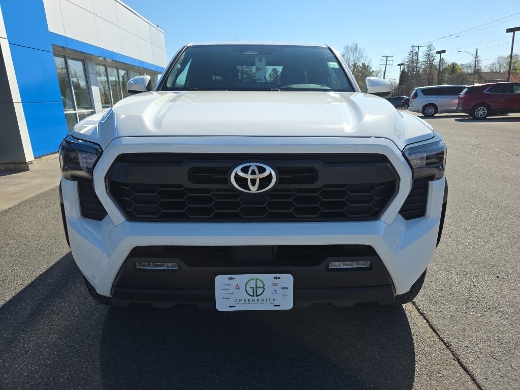 2024 Toyota Tacoma 4WD SR5
