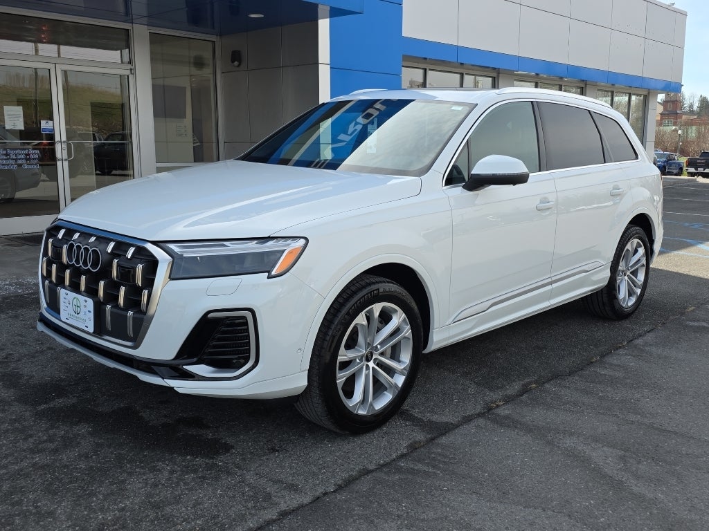2025 Audi Q7 Premium Plus
