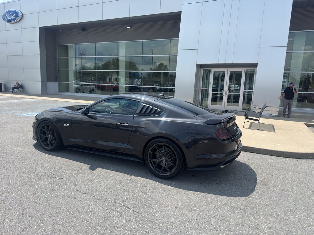 2022 Ford Mustang GT Premium