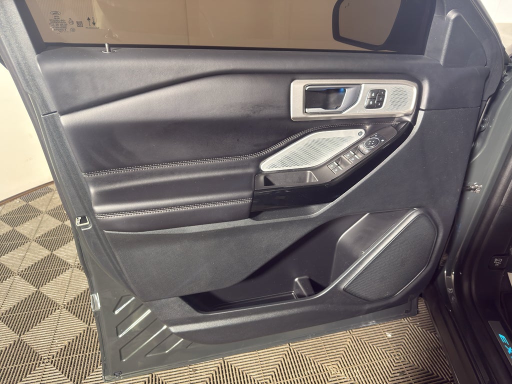 2024 Ford Explorer Platinum