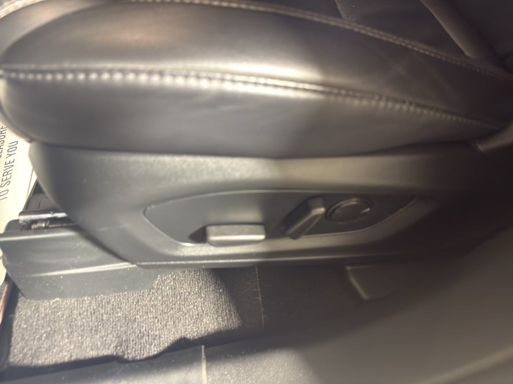 2024 Ford Explorer Platinum