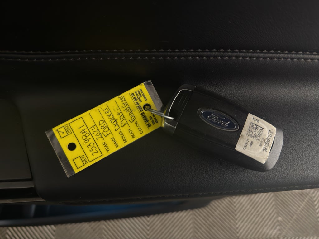 2024 Ford Explorer Platinum